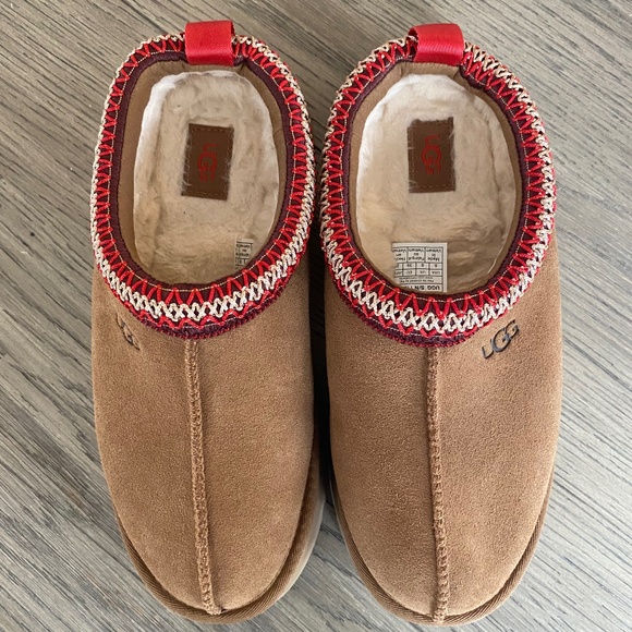 UGG Tasman II (New!!) - Picture 3 of 3